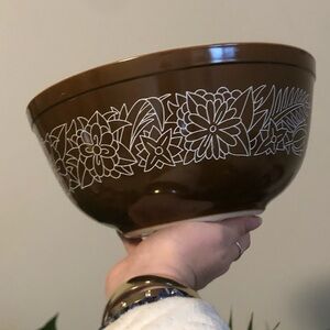 Pyrex Brown Woodland Theme Ceramic Bowl